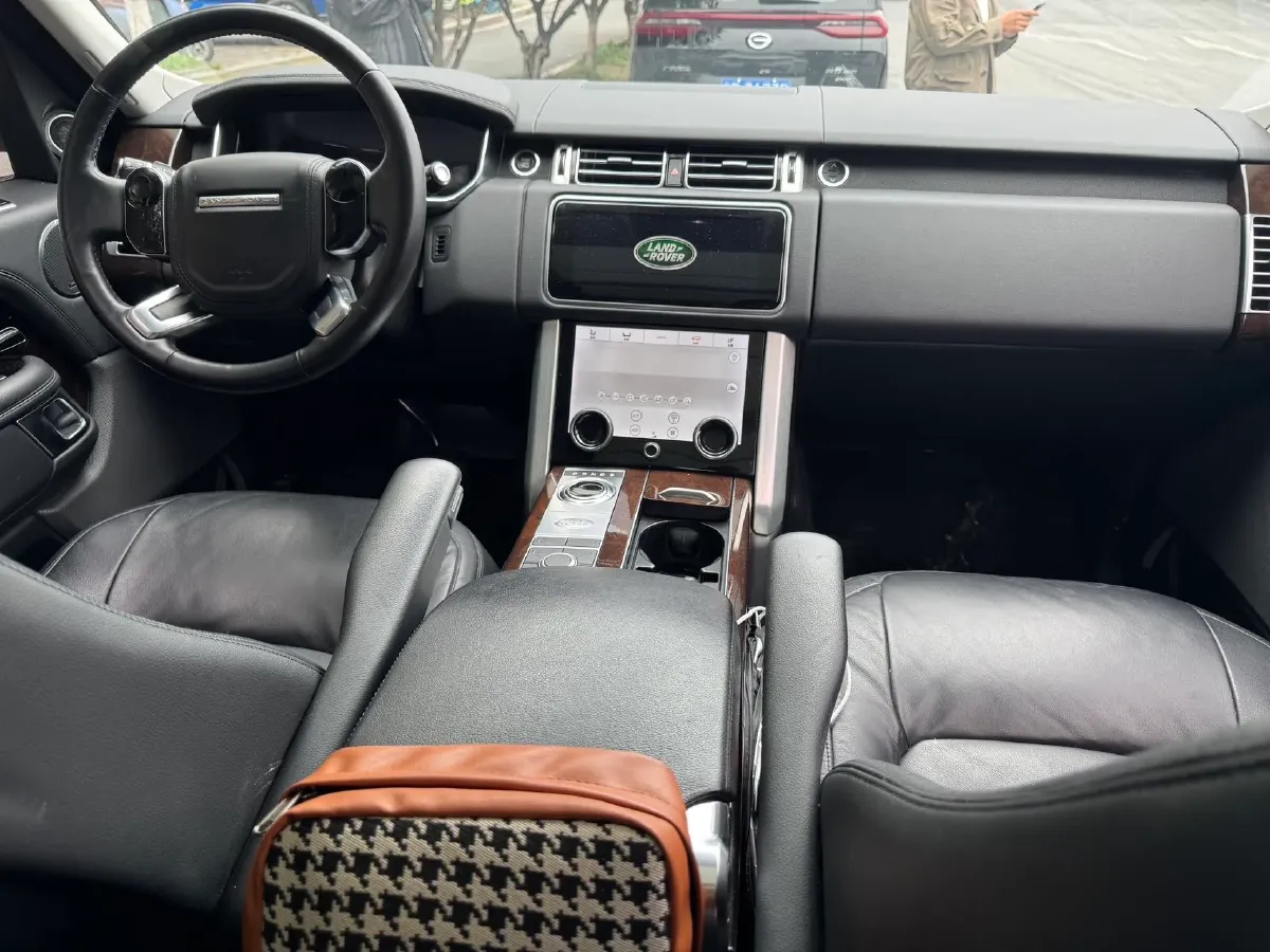 2022 Land Rover Range Rover 3.0T 360HP L6 8AT,autocango,china used car exporter,china ev exporter,chinese used car exporter,chinese used ev exporter