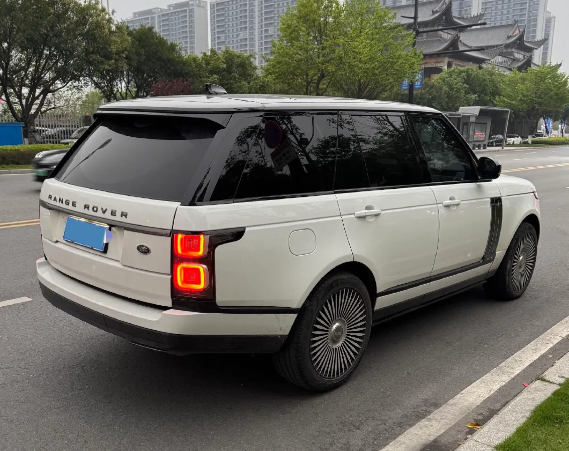 2022 Land Rover Range Rover 3.0T 360HP L6 8AT,autocango,china used car exporter,china ev exporter,chinese used car exporter,chinese used ev exporter