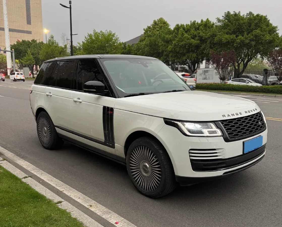 2022 Land Rover Range Rover 3.0T 360HP L6 8AT,autocango,china used car exporter,china ev exporter,chinese used car exporter,chinese used ev exporter