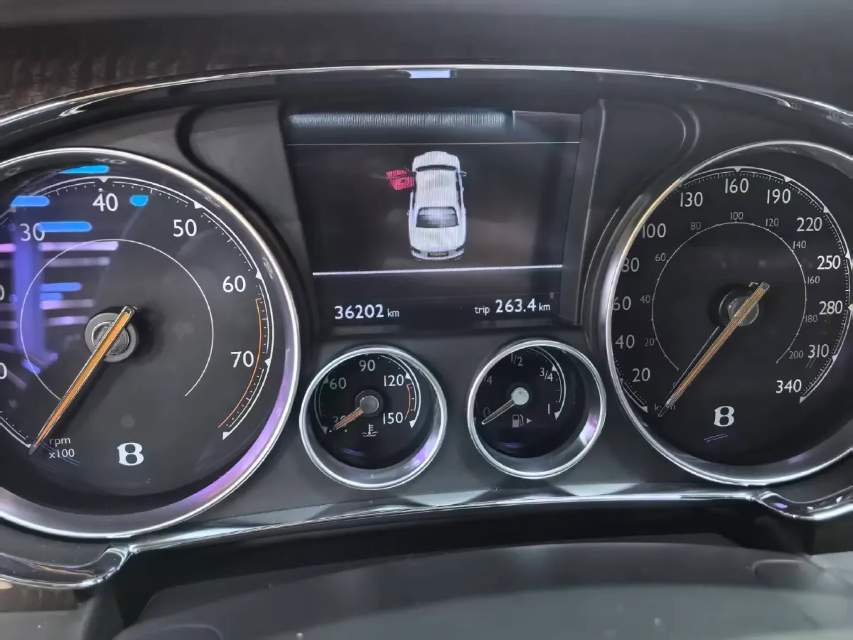 2016 Bentley Flying Spur 4.0T 507HP V8 8AT,autocango,china used car exporter,china ev exporter,chinese used car exporter,chinese used ev exporter