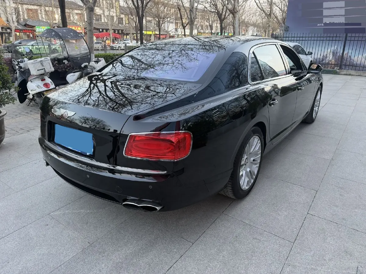 2016 Bentley Flying Spur 4.0T 507HP V8 8AT,autocango,china used car exporter,china ev exporter,chinese used car exporter,chinese used ev exporter