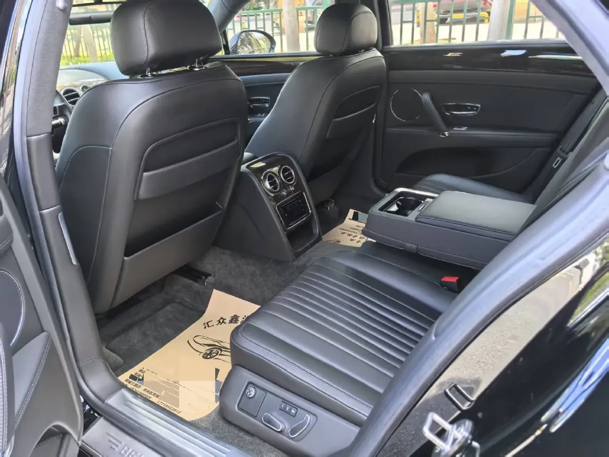 2016 Bentley Flying Spur 4.0T 507HP V8 8AT,autocango,china used car exporter,china ev exporter,chinese used car exporter,chinese used ev exporter