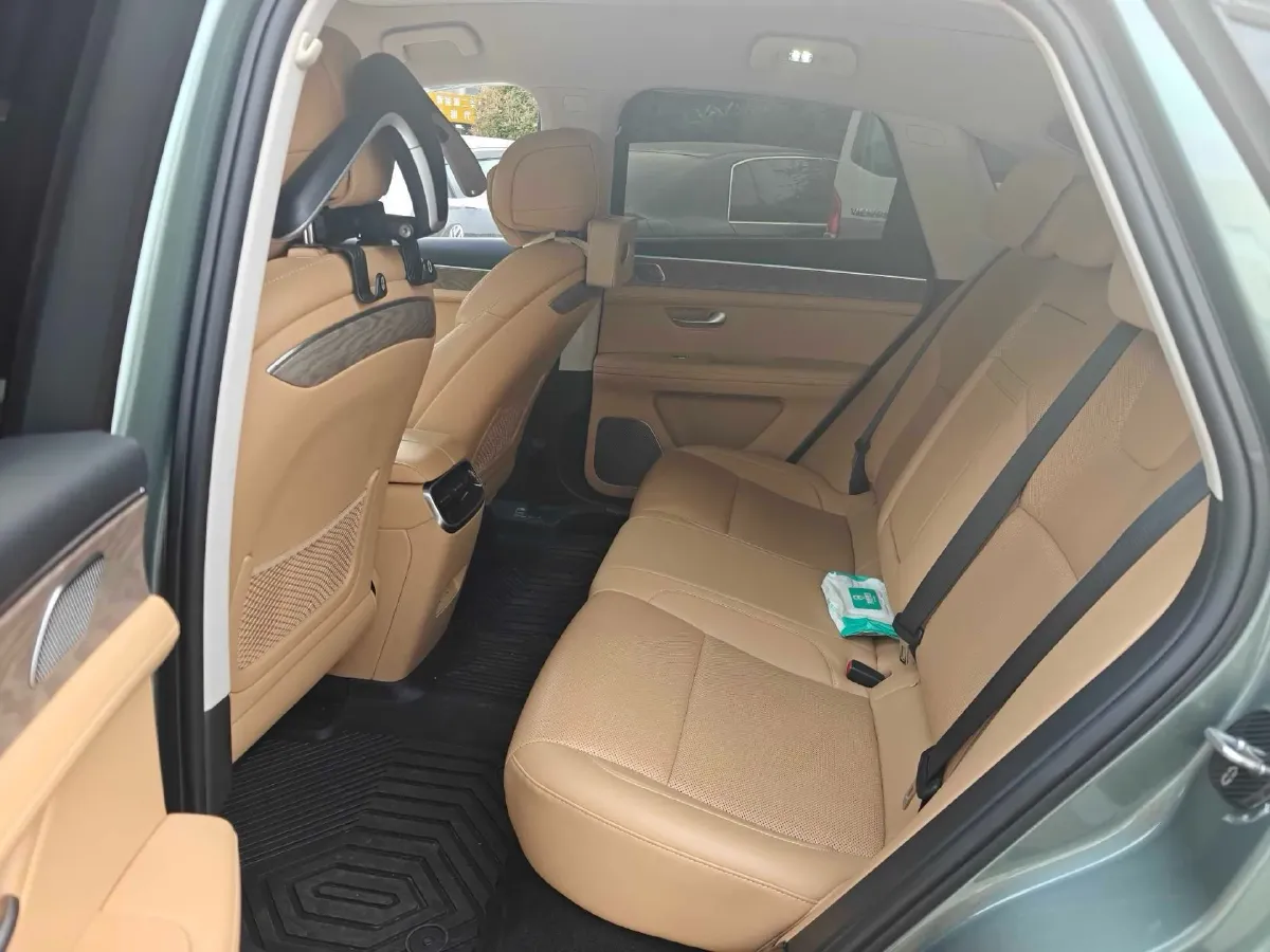 2022 Infiniti Q50L 2.0T 211HP L4 7AT,autocango,china used car exporter,china ev exporter,chinese used car exporter,chinese used ev exporter