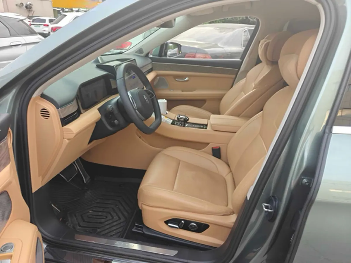 2022 Infiniti Q50L 2.0T 211HP L4 7AT,autocango,china used car exporter,china ev exporter,chinese used car exporter,chinese used ev exporter