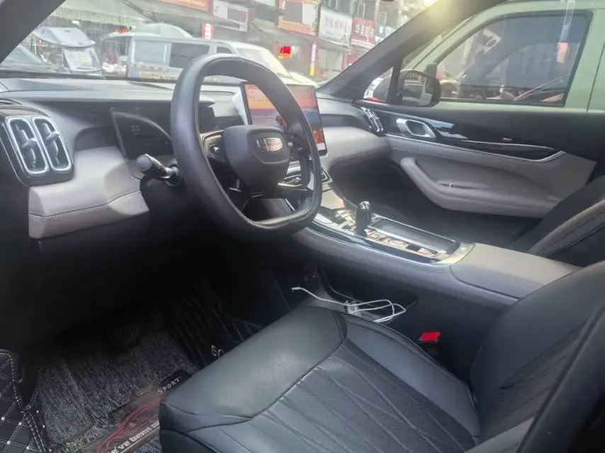 2025 Geely StarRay 1.5T 181HP L4 7DCT,autocango,china used car exporter,china ev exporter,chinese used car exporter,chinese used ev exporter