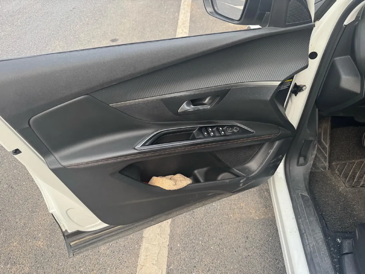 2018 Peugeot 4008 1.6T 167HP L4 6AT,autocango,china used car exporter,china ev exporter,chinese used car exporter,chinese used ev exporter