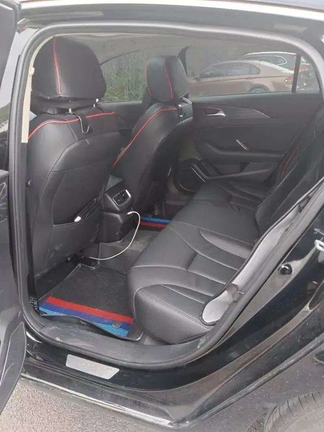 2022 HongQi H5 1.5T 169HP L4 7DCT,autocango,china used car exporter,china ev exporter,chinese used car exporter,chinese used ev exporter