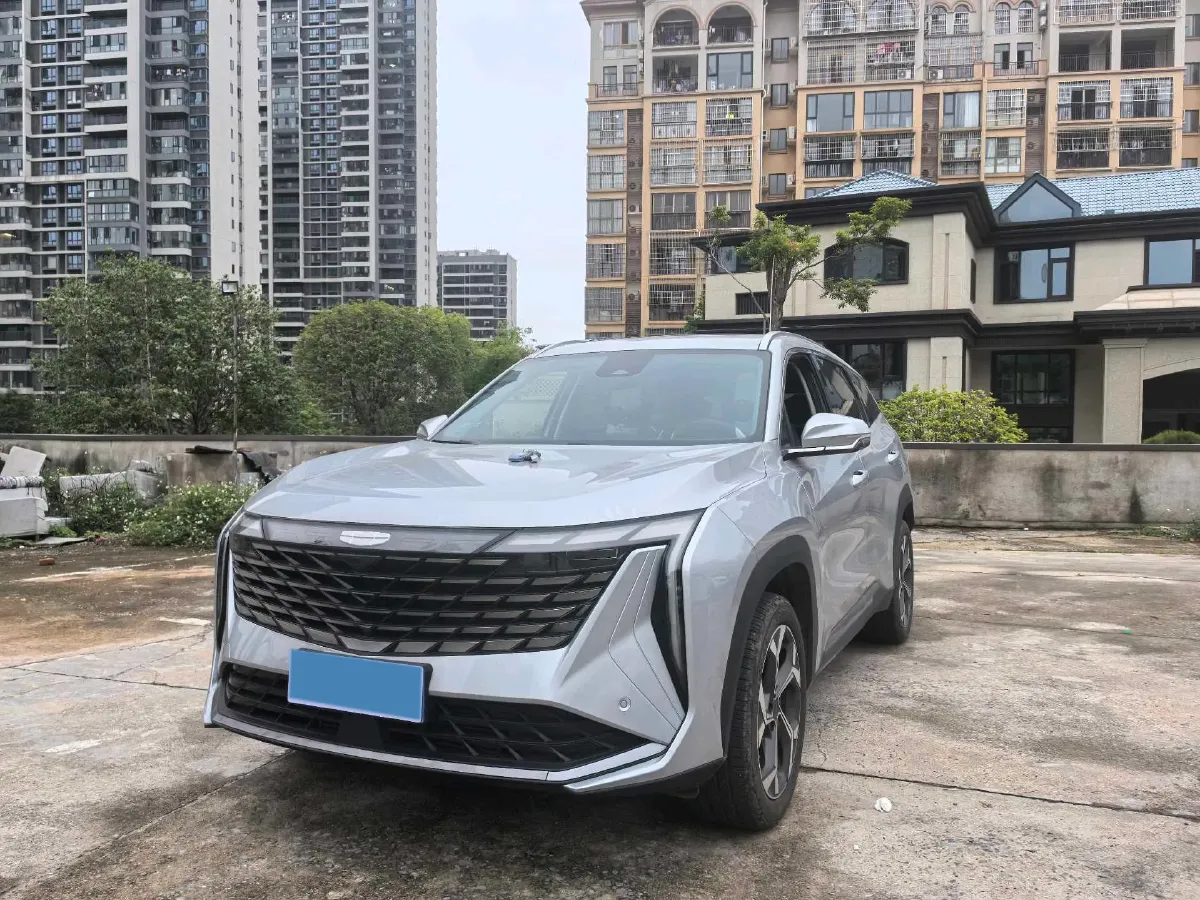 2023 Geely StarRay 1.5T 181HP L4 7DCT,autocango,china used car exporter,china ev exporter,chinese used car exporter,chinese used ev exporter