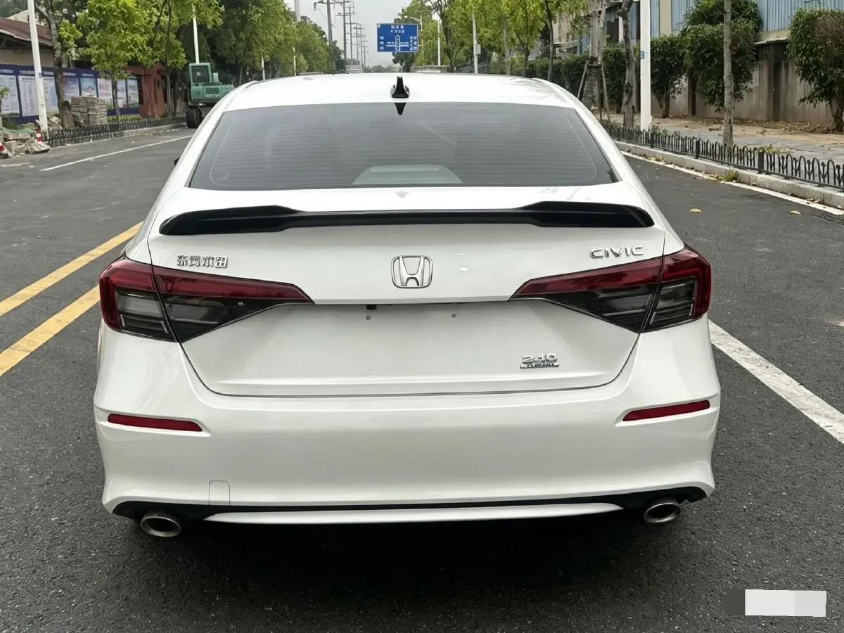 2025 Honda Civic 1.5T 182HP L4 CVT,autocango,china used car exporter,china ev exporter,chinese used car exporter,chinese used ev exporter