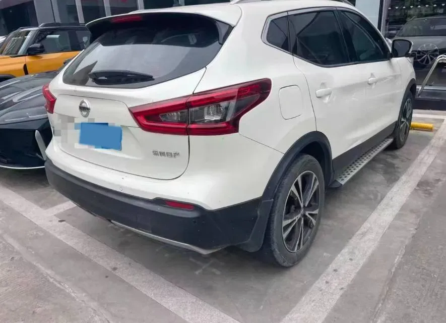 2021 Nissan Qashqai 2.0L 151HP L4 CVT,autocango,china used car exporter,china ev exporter,chinese used car exporter,chinese used ev exporter