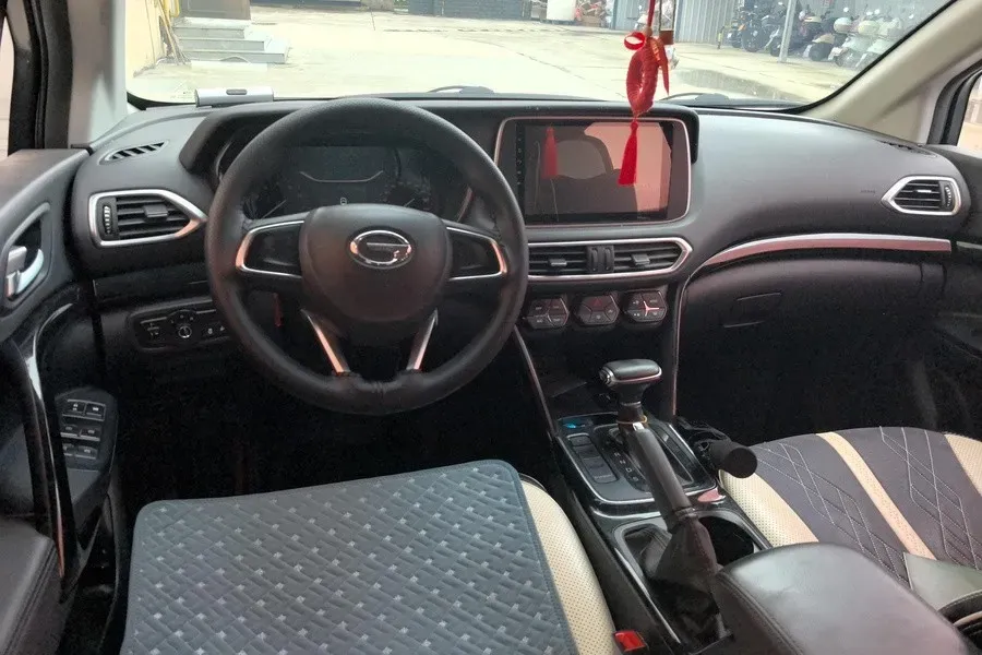 2018 GAC Trumpchi GS4 1.3T 137HP L4 7DCT,autocango,china used car exporter,china ev exporter,chinese used car exporter,chinese used ev exporter