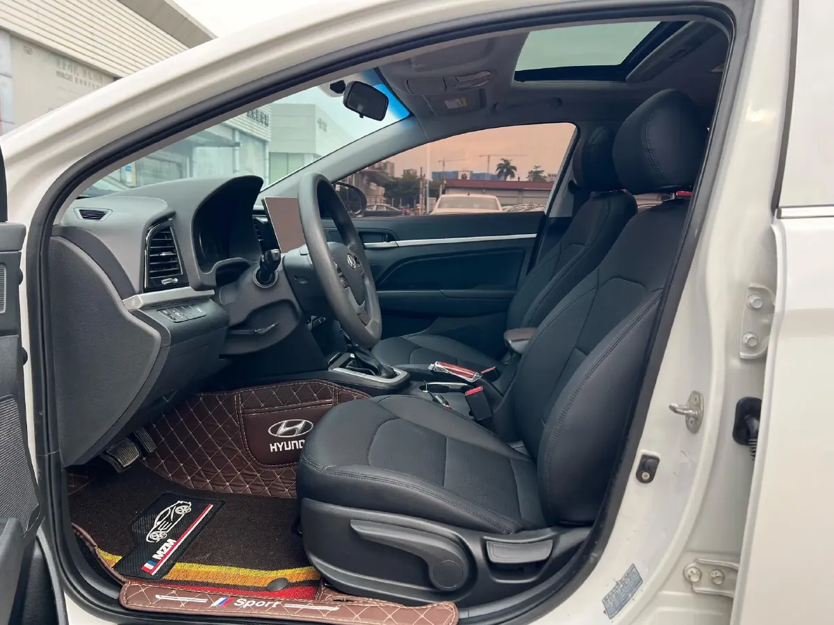 2016 Hyundai Elantra 1.6L 130HP L4 6AT,autocango,china used car exporter,china ev exporter,chinese used car exporter,chinese used ev exporter