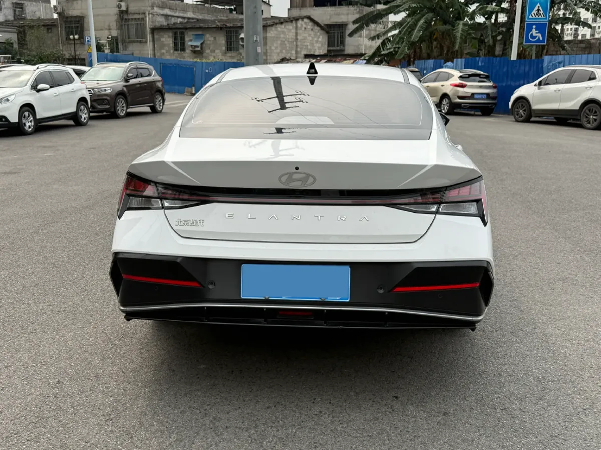 2023 Hyundai Elantra 1.5L 115HP L4 CVT,autocango,china used car exporter,china ev exporter,chinese used car exporter,chinese used ev exporter