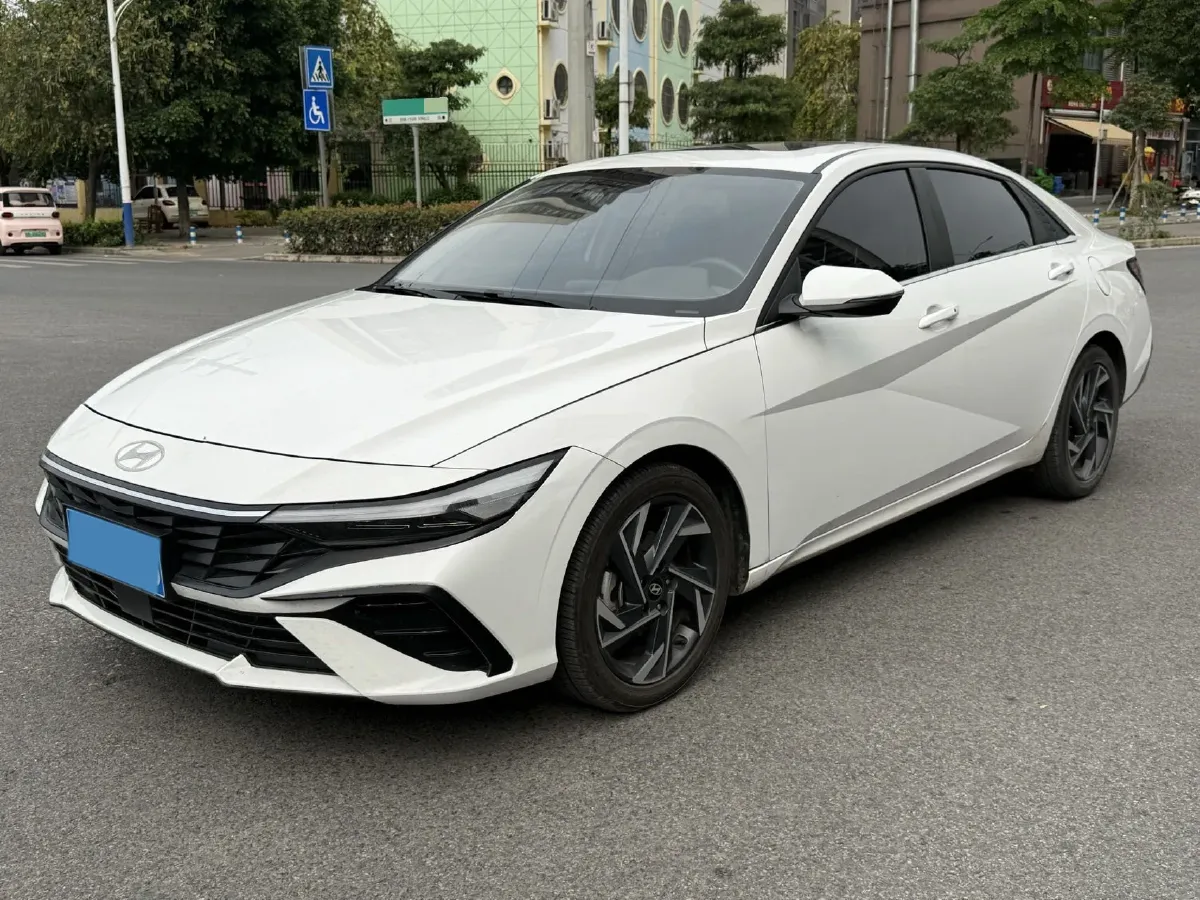 2023 Hyundai Elantra 1.5L 115HP L4 CVT,autocango,china used car exporter,china ev exporter,chinese used car exporter,chinese used ev exporter