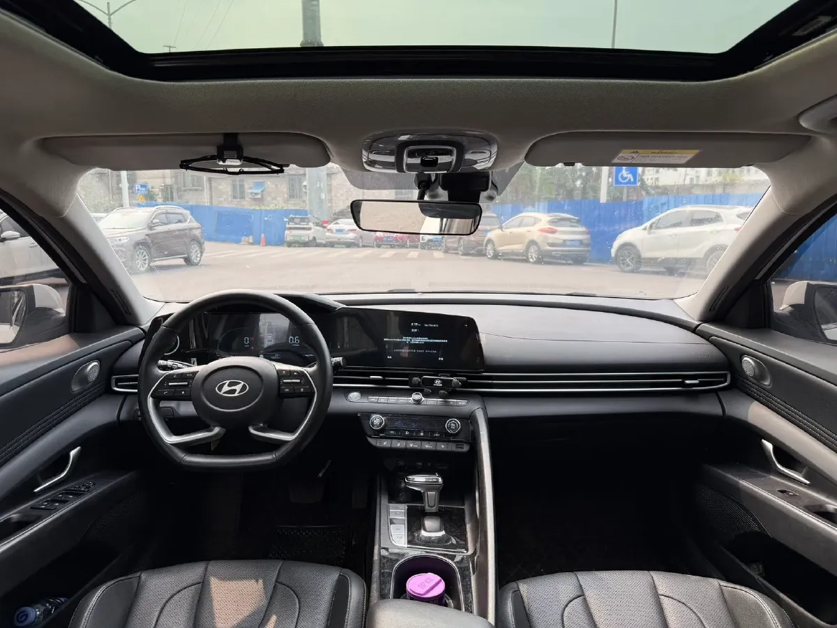 2023 Hyundai Elantra 1.5L 115HP L4 CVT,autocango,china used car exporter,china ev exporter,chinese used car exporter,chinese used ev exporter