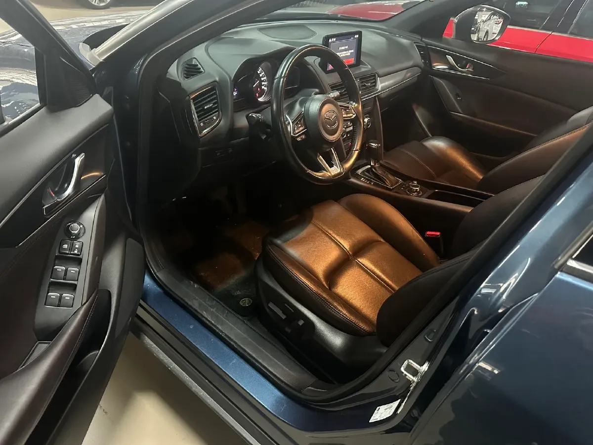 2020 Mazda CX-4 2.0L 158HP L4 6AT,autocango,china used car exporter,china ev exporter,chinese used car exporter,chinese used ev exporter