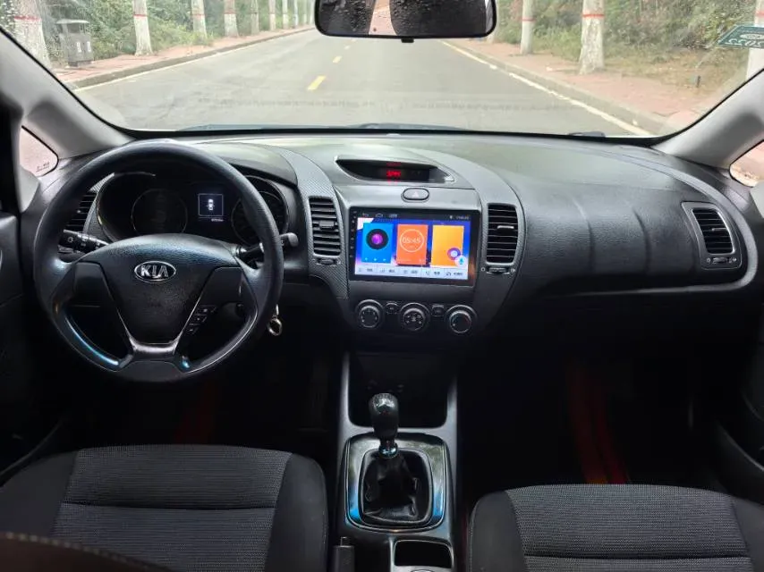 2016 Kia K3 1.6L 128HP L4 6MT,autocango,china used car exporter,china ev exporter,chinese used car exporter,chinese used ev exporter