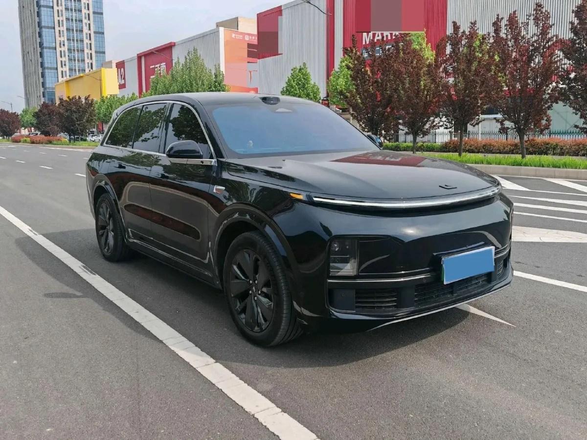 2025 Li L8 Range Extended 154HP REEV,autocango,china used car exporter,china ev exporter,chinese used car exporter,chinese used ev exporter