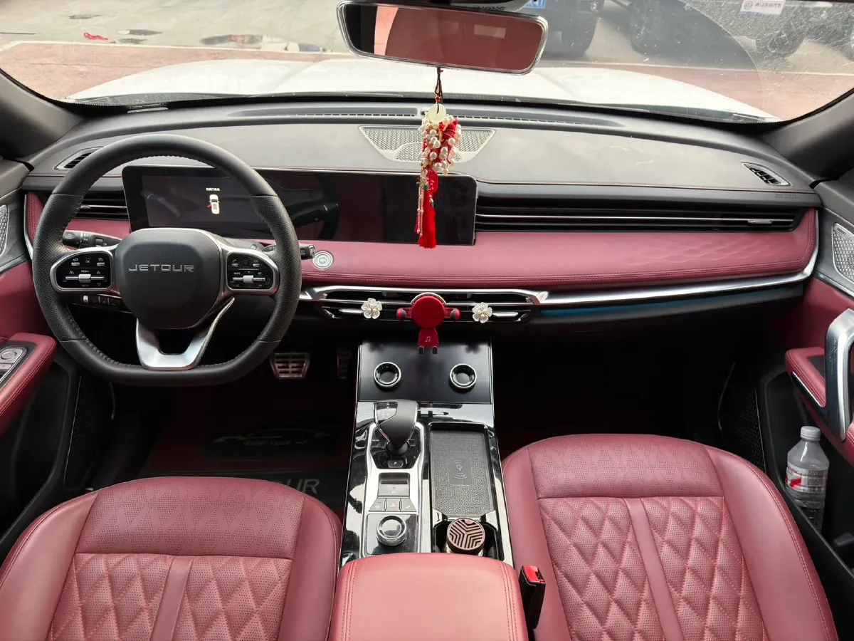 2023 Jetour X70 Plus 1.6T 197HP L4 7DCT,autocango,china used car exporter,china ev exporter,chinese used car exporter,chinese used ev exporter