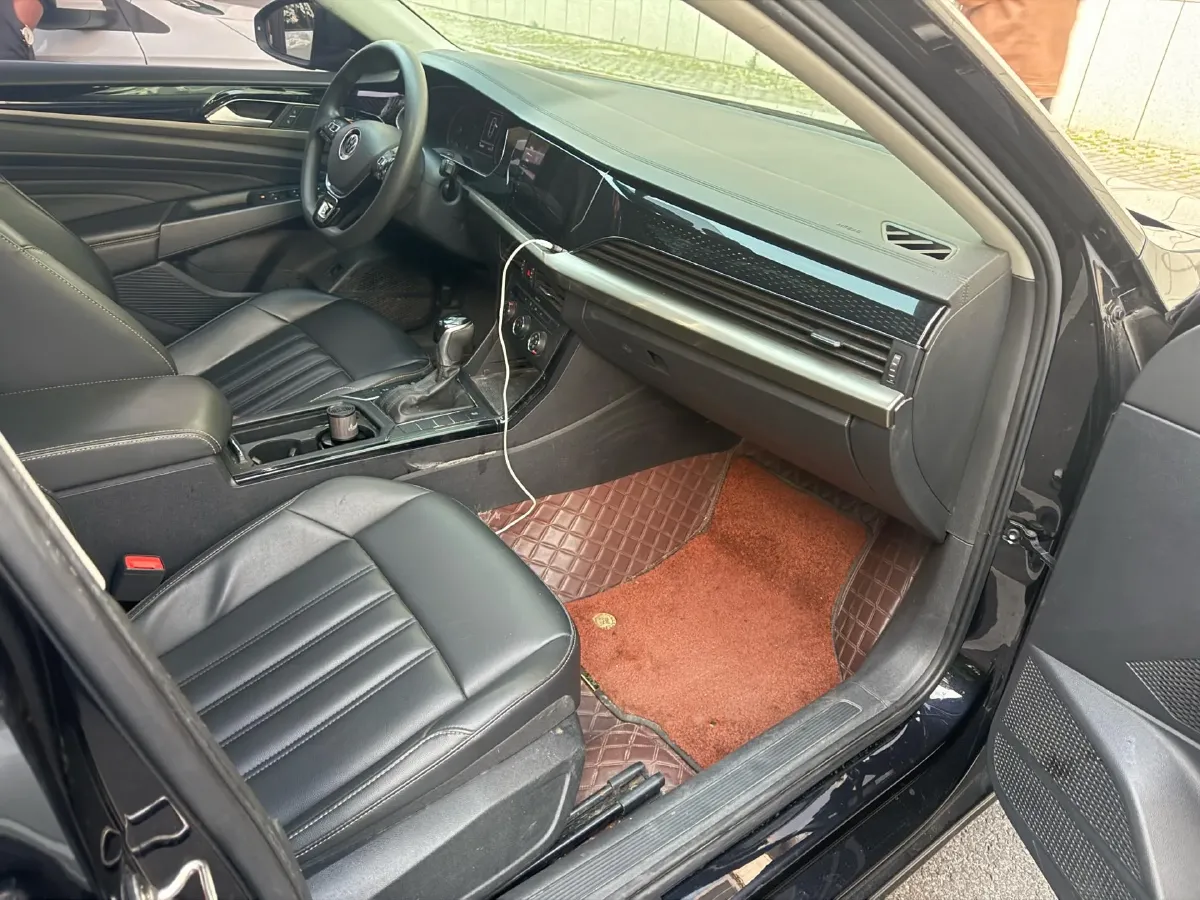 2020 Volkswagen Passat 1.4T 150HP L4 7DCT,autocango,china used car exporter,china ev exporter,chinese used car exporter,chinese used ev exporter