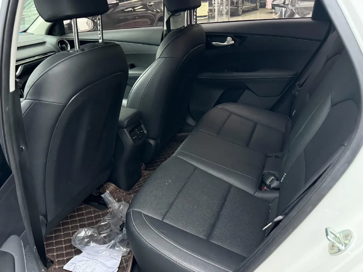 2021 Kia K3 1.5L 115HP L4 CVT,autocango,china used car exporter,china ev exporter,chinese used car exporter,chinese used ev exporter