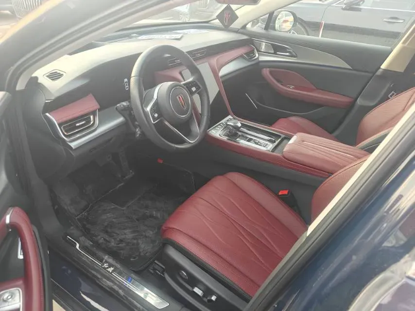 2024 HongQi H5 2.0T 224HP L4 8AT,autocango,china used car exporter,china ev exporter,chinese used car exporter,chinese used ev exporter