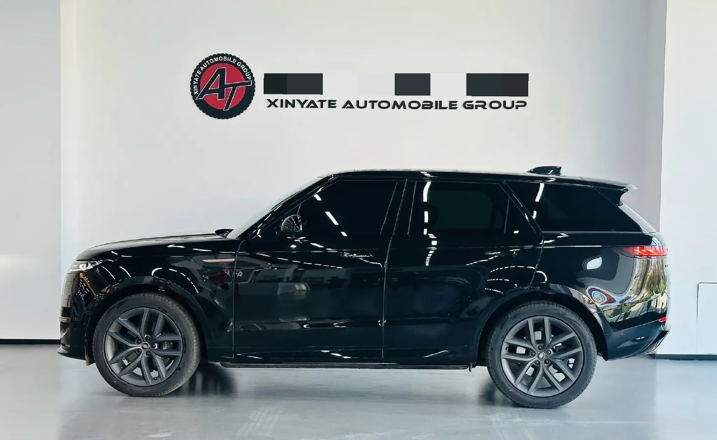 2024 Land Rover Range Rover Sport 3.0T 400HP L6 8AT,autocango,china used car exporter,china ev exporter,chinese used car exporter,chinese used ev exporter