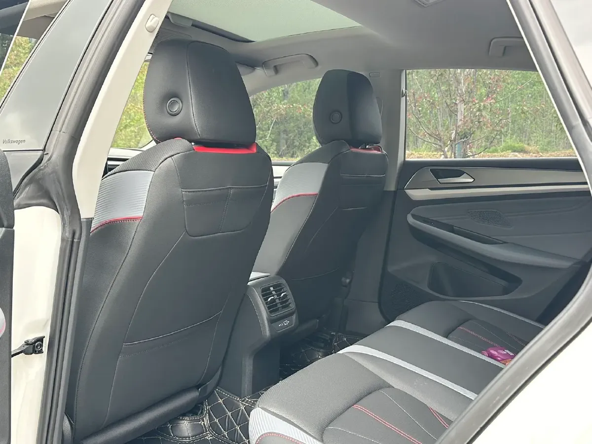 2023 Volkswagen Lamando 1.4T 150HP L4 7DCT,autocango,china used car exporter,china ev exporter,chinese used car exporter,chinese used ev exporter