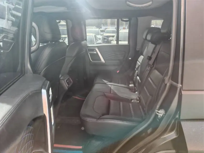 2021 Beijing BJ40 2.0T 163HP L4 8AT,autocango,china used car exporter,china ev exporter,chinese used car exporter,chinese used ev exporter