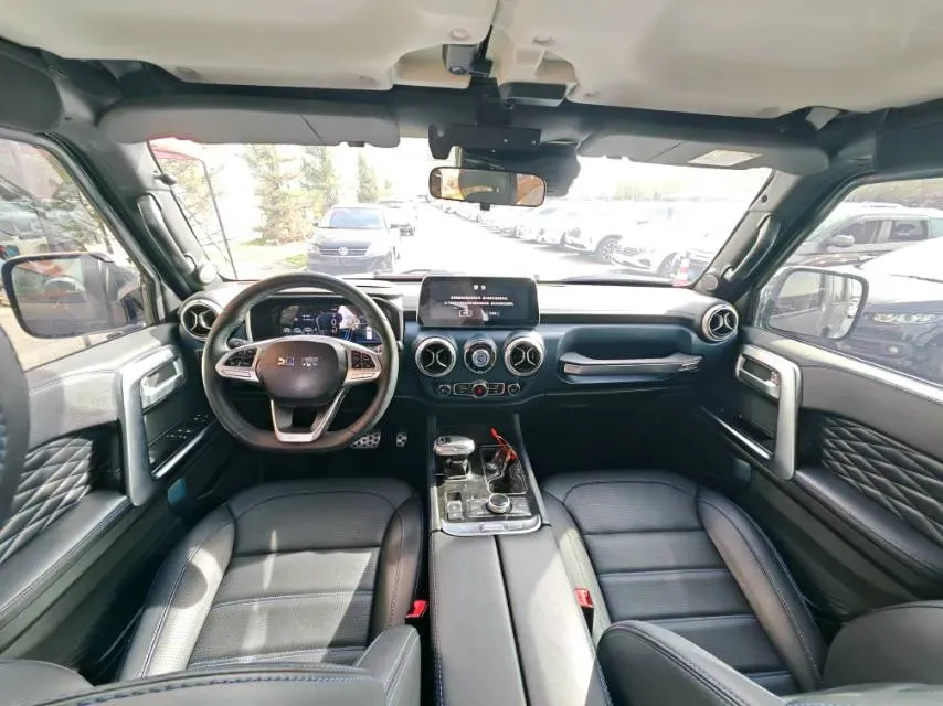 2021 Beijing BJ40 2.0T 163HP L4 8AT,autocango,china used car exporter,china ev exporter,chinese used car exporter,chinese used ev exporter