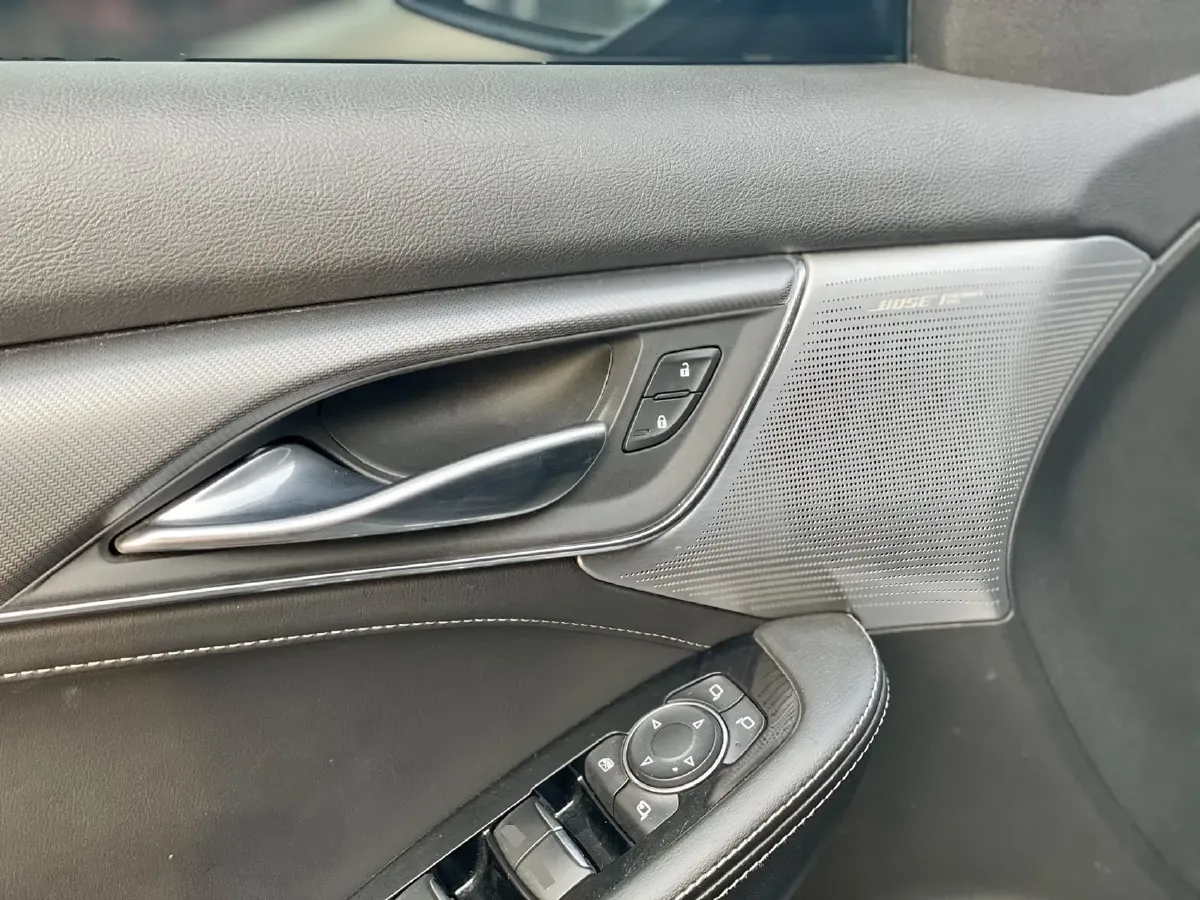 2021 Cadillac CT5 2.0T 237HP L4 10AT,autocango,china used car exporter,china ev exporter,chinese used car exporter,chinese used ev exporter