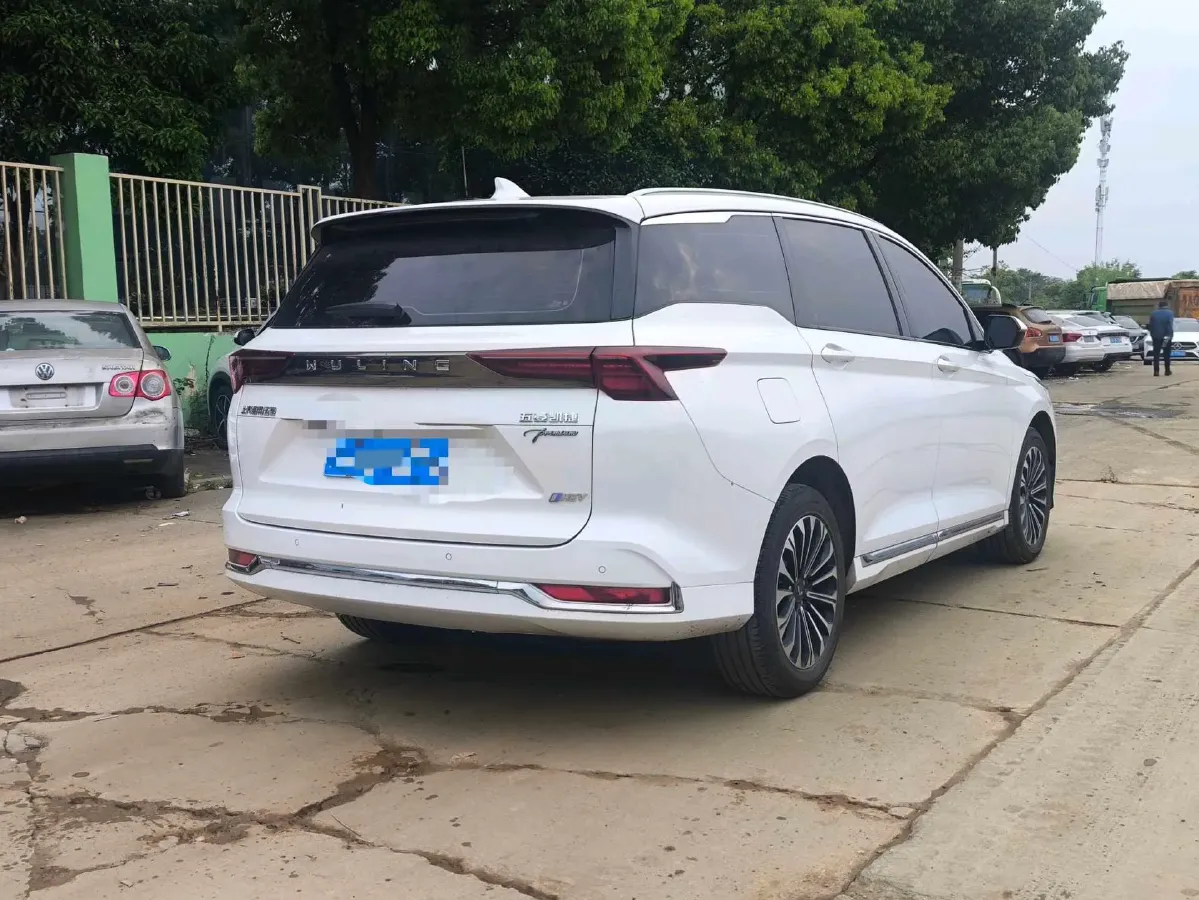 2023 WuLing KaiJie 2.0L 136HP L4 1DHT Hybrid,autocango,china used car exporter,china ev exporter,chinese used car exporter,chinese used ev exporter