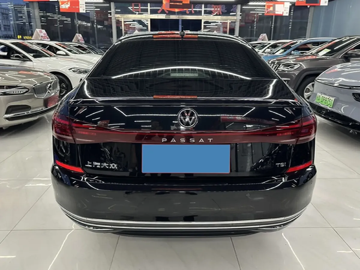 2023 Volkswagen Passat 2.0T 186HP L4 7DCT,autocango,china used car exporter,china ev exporter,chinese used car exporter,chinese used ev exporter