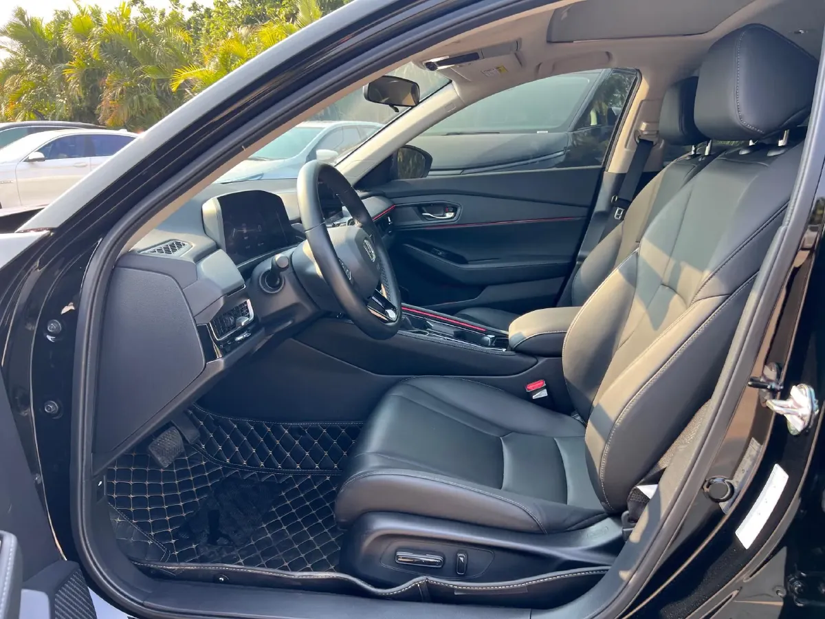 2025 Honda Inspire 1.5T 192HP L4 CVT,autocango,china used car exporter,china ev exporter,chinese used car exporter,chinese used ev exporter