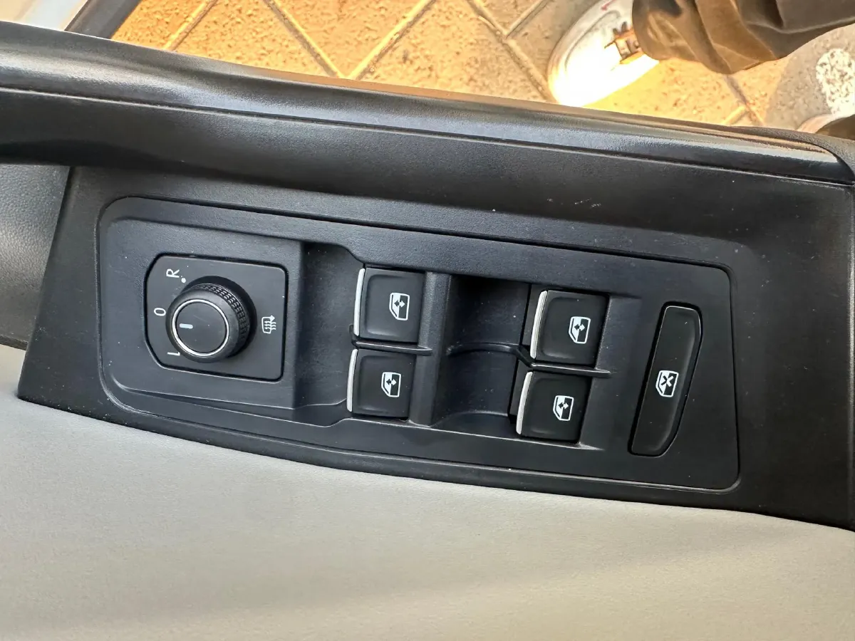 2023 Volkswagen T-Roc 1.4T 150HP L4 7DCT,autocango,china used car exporter,china ev exporter,chinese used car exporter,chinese used ev exporter