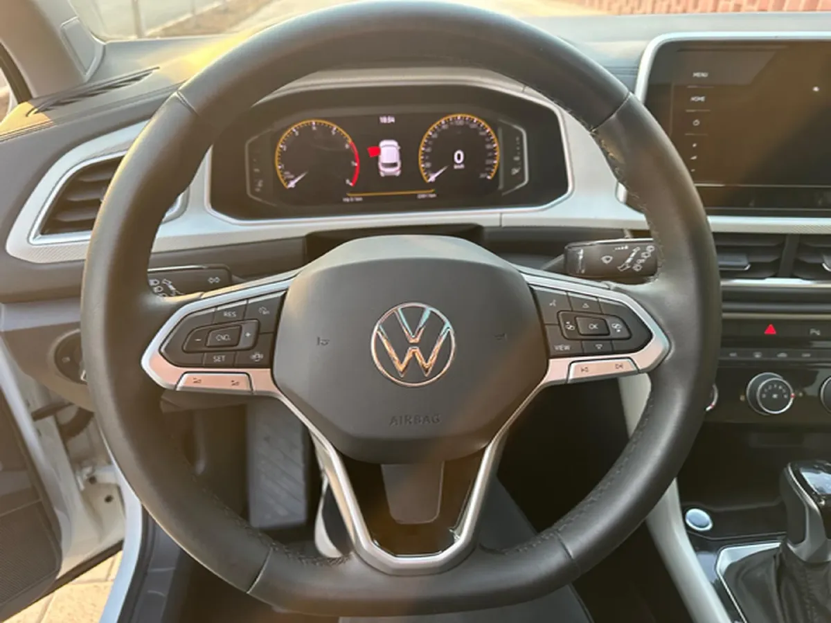 2023 Volkswagen T-Roc 1.4T 150HP L4 7DCT,autocango,china used car exporter,china ev exporter,chinese used car exporter,chinese used ev exporter