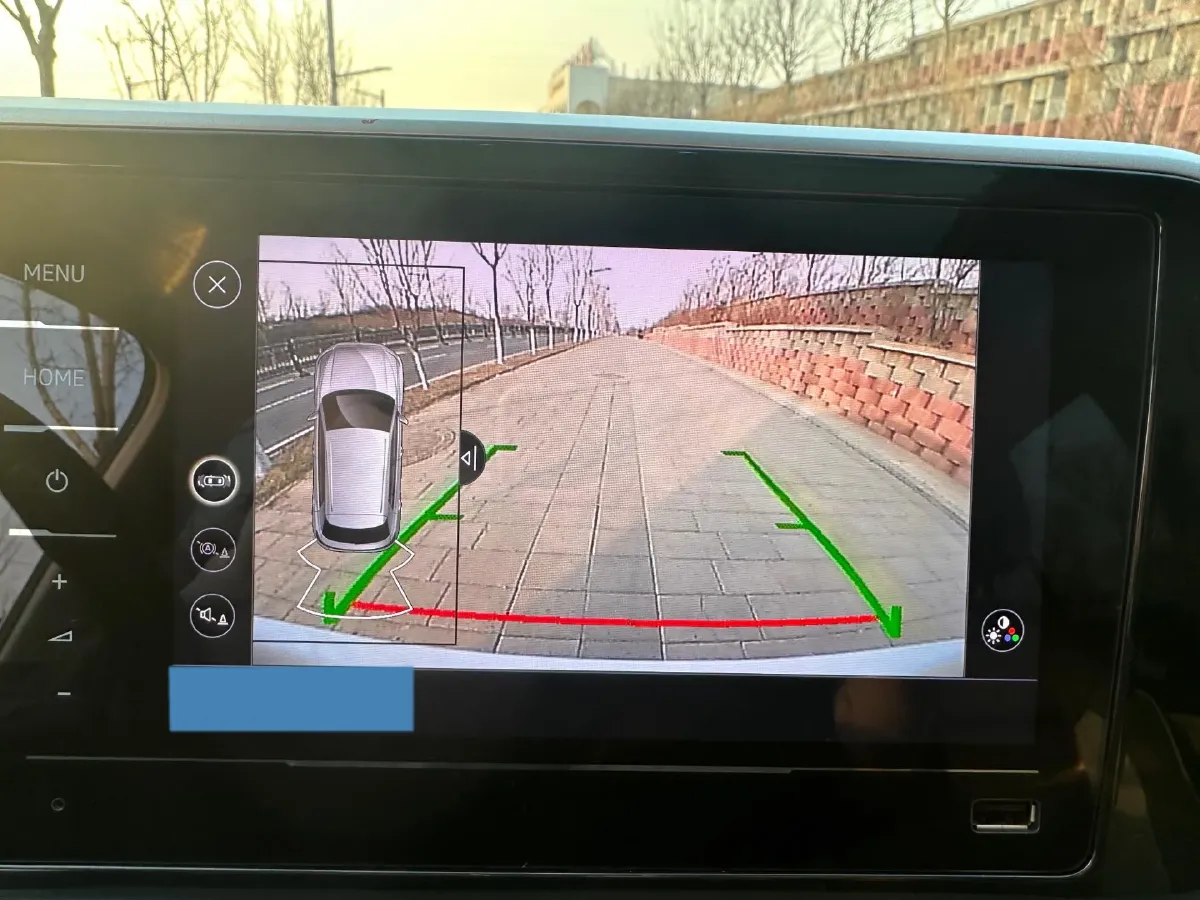 2023 Volkswagen T-Roc 1.4T 150HP L4 7DCT,autocango,china used car exporter,china ev exporter,chinese used car exporter,chinese used ev exporter