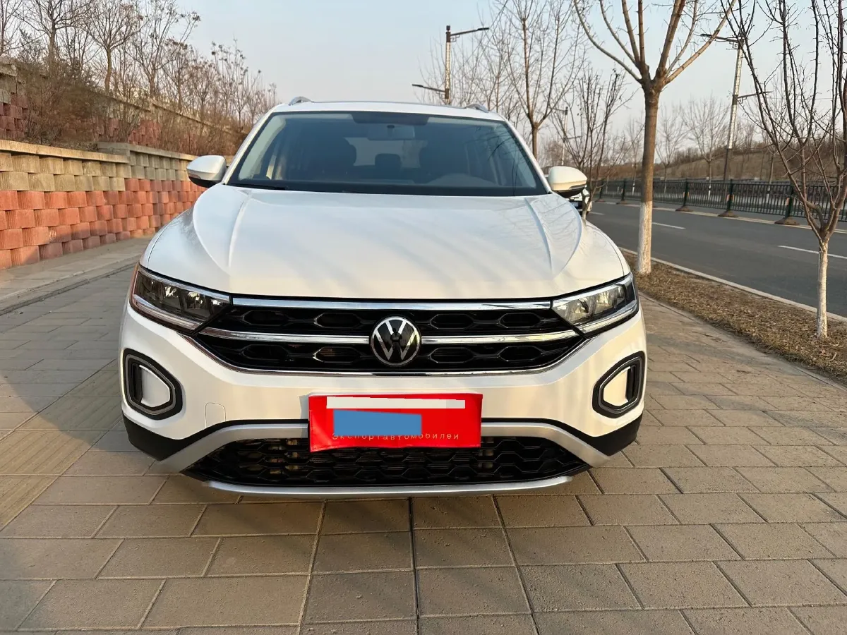 2023 Volkswagen T-Roc 1.4T 150HP L4 7DCT,autocango,china used car exporter,china ev exporter,chinese used car exporter,chinese used ev exporter