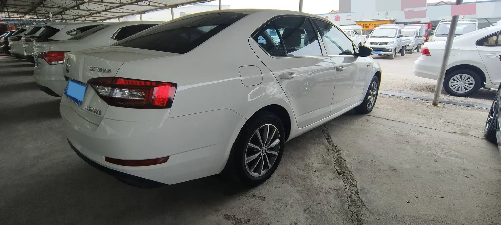 2018 Skoda Octavia 1.2T 116HP L4 7DCT,autocango,china used car exporter,china ev exporter,chinese used car exporter,chinese used ev exporter