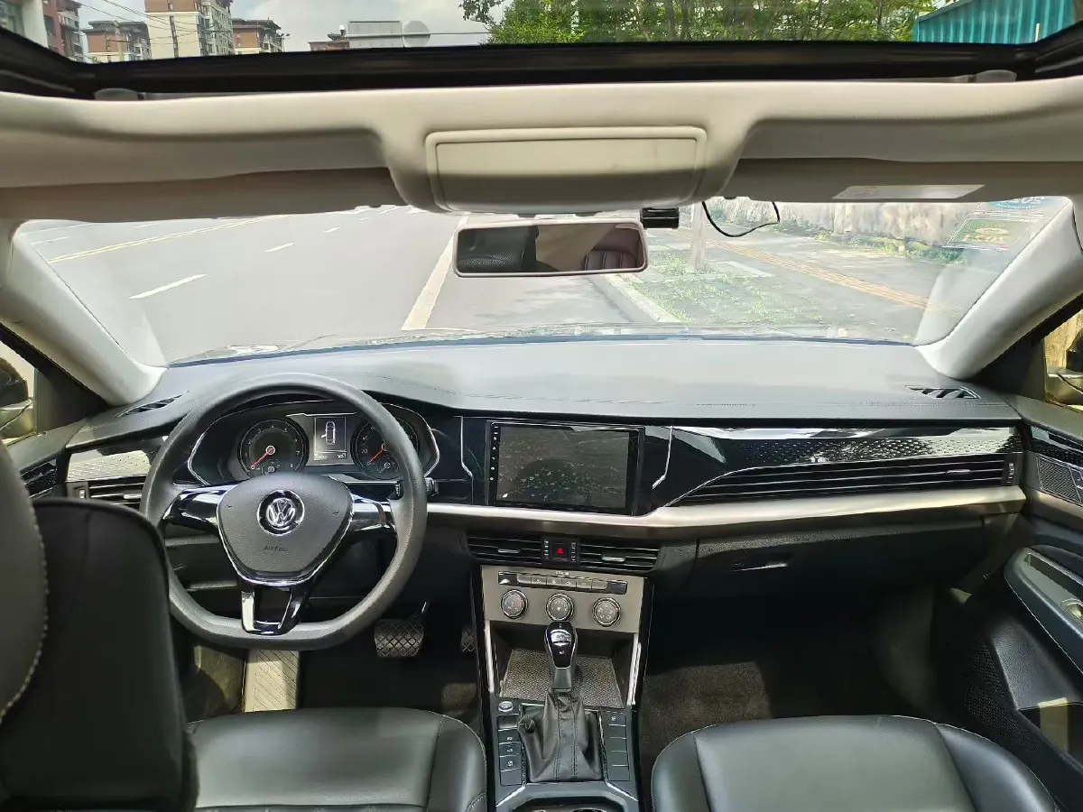 2019 Chevrolet Equinox 1.5T 180HP L4 6AT,autocango,china used car exporter,china ev exporter,chinese used car exporter,chinese used ev exporter