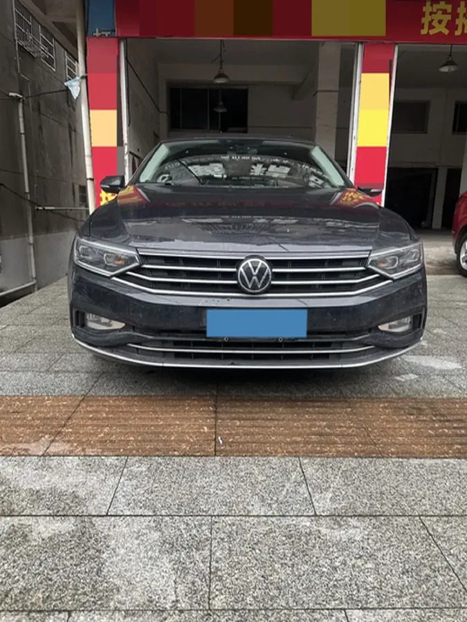 2020 Volkswagen Magotan 2.0T 186HP L4 7DCT,autocango,china used car exporter,china ev exporter,chinese used car exporter,chinese used ev exporter