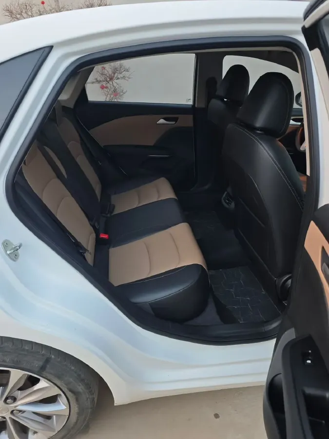 2020 Chevrolet Monza 1.5L 113HP L4 6AT,autocango,china used car exporter,china ev exporter,chinese used car exporter,chinese used ev exporter