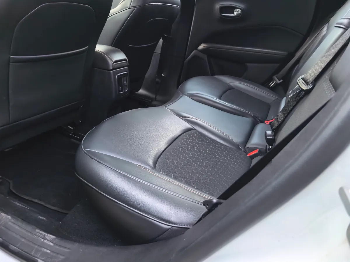 2017 Jeep Compass 1.4T 165HP L4 7DCT,autocango,china used car exporter,china ev exporter,chinese used car exporter,chinese used ev exporter