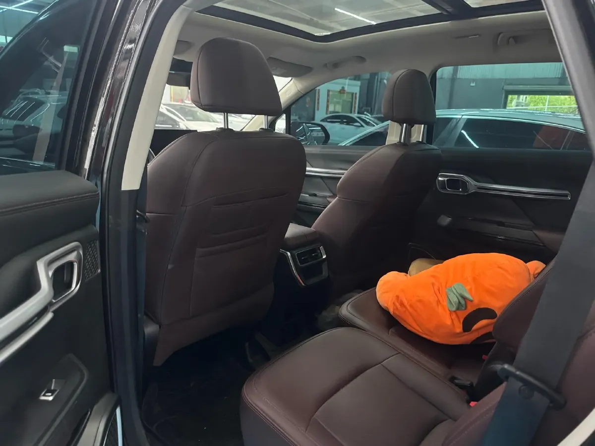 2022 Geely Okavango 1.8T 184HP L4 6AT,autocango,china used car exporter,china ev exporter,chinese used car exporter,chinese used ev exporter