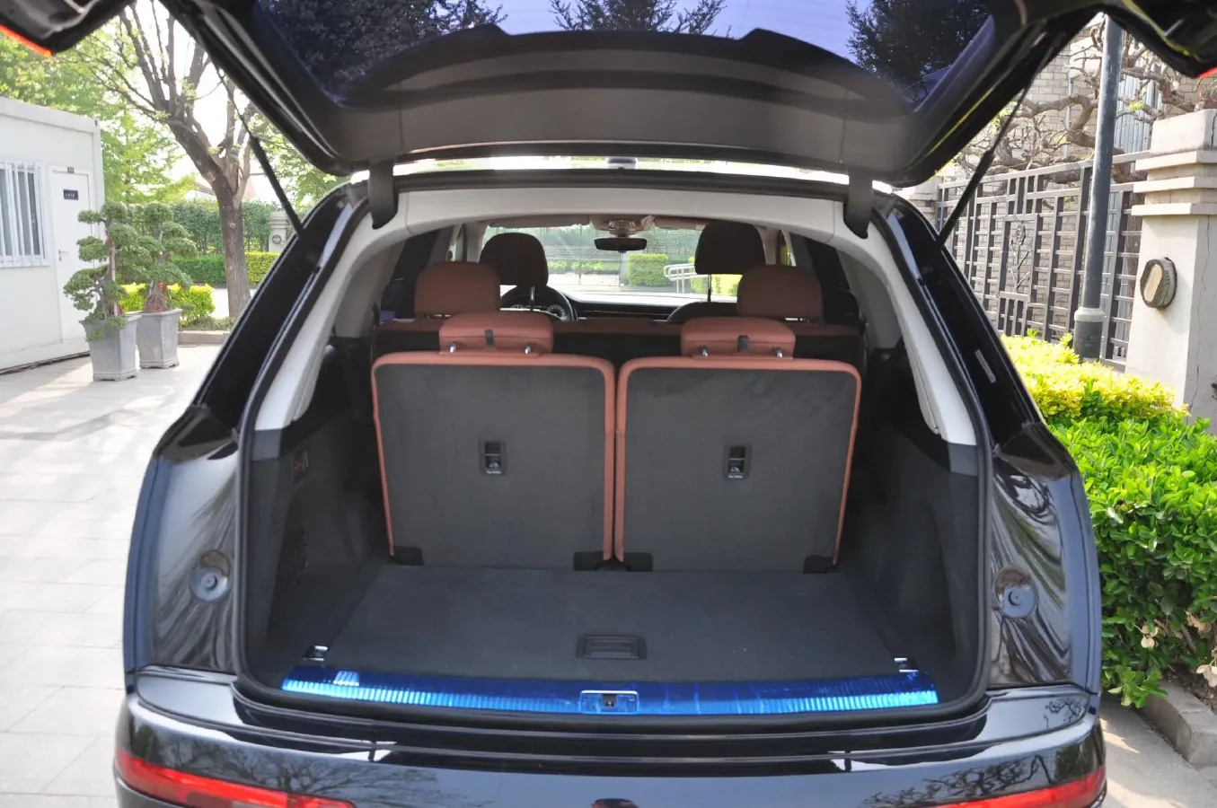 2021 Audi Q7 2.0T 245HP L4 8AT,autocango,china used car exporter,china ev exporter,chinese used car exporter,chinese used ev exporter