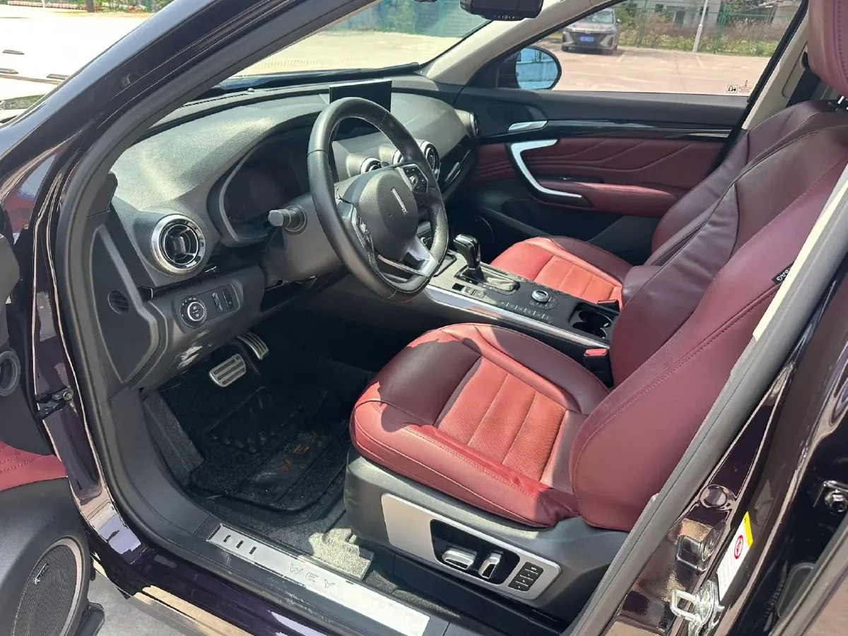 2017 WEY VV7 2.0T 234HP L4 7DCT,autocango,china used car exporter,china ev exporter,chinese used car exporter,chinese used ev exporter