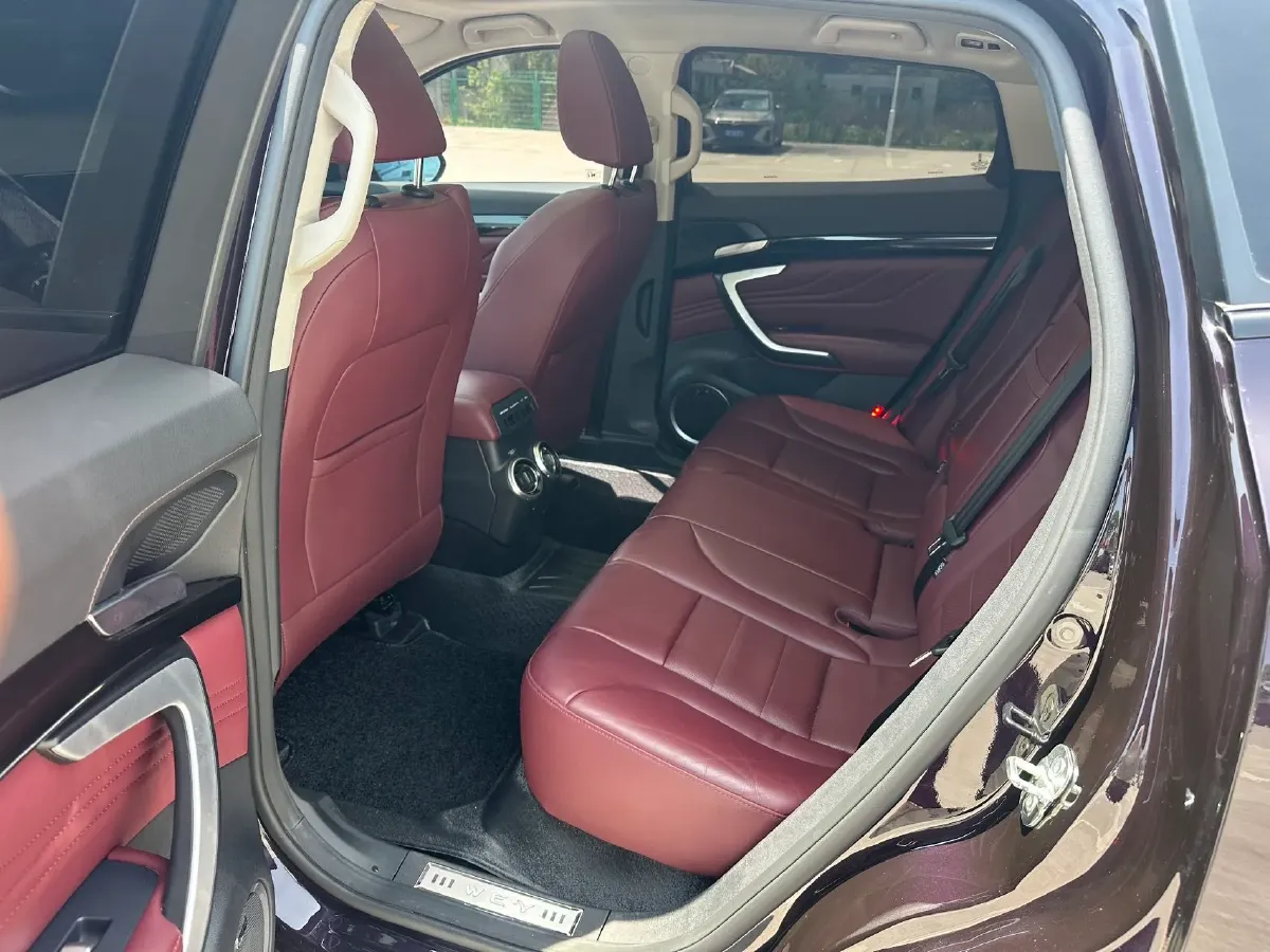 2017 WEY VV7 2.0T 234HP L4 7DCT,autocango,china used car exporter,china ev exporter,chinese used car exporter,chinese used ev exporter