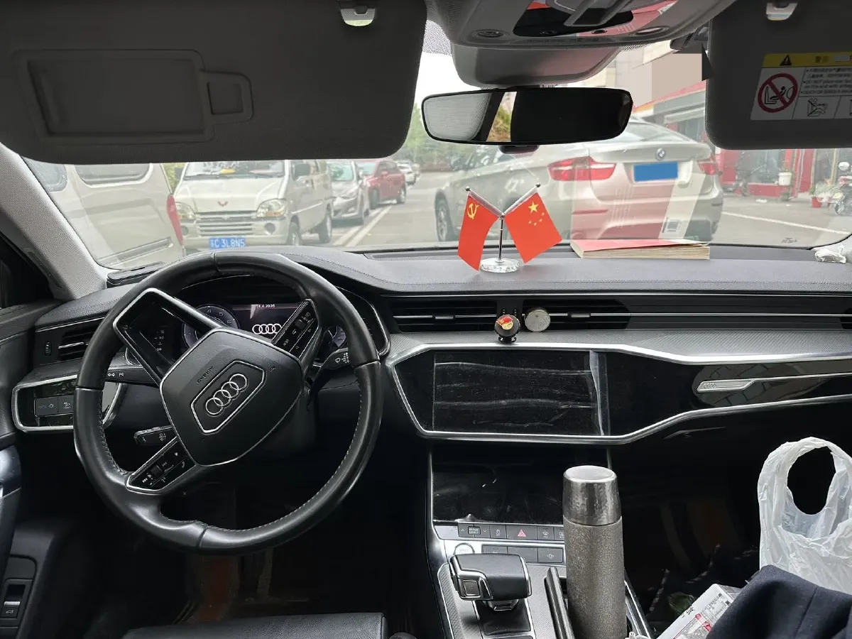 2020 Audi A6L 2.0T 190HP L4 7DCT,autocango,china used car exporter,china ev exporter,chinese used car exporter,chinese used ev exporter