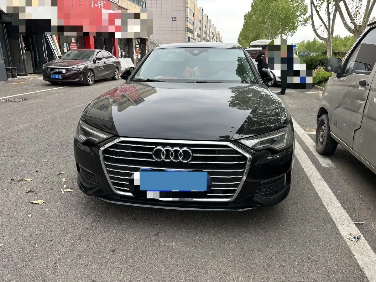 2020 Audi A6L 2.0T 190HP L4 7DCT,autocango,china used car exporter,china ev exporter,chinese used car exporter,chinese used ev exporter