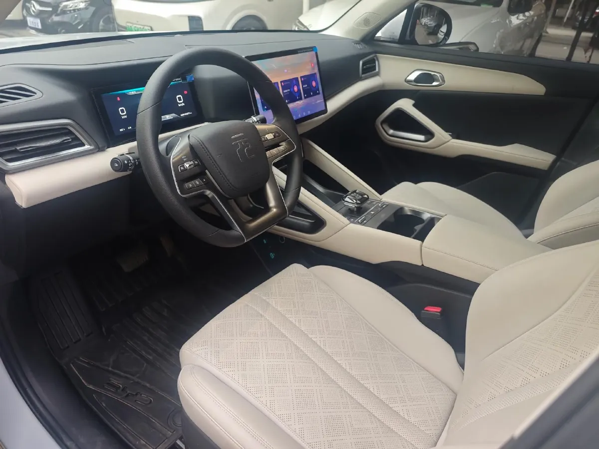 2024 BYD YuanUP BEV 45.12KWH,autocango,china used car exporter,china ev exporter,chinese used car exporter,chinese used ev exporter